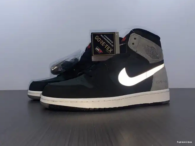 HYPE Black Jordan Gore-Tex High Particle 1 Element Retro Grey DB2889-001 0610
